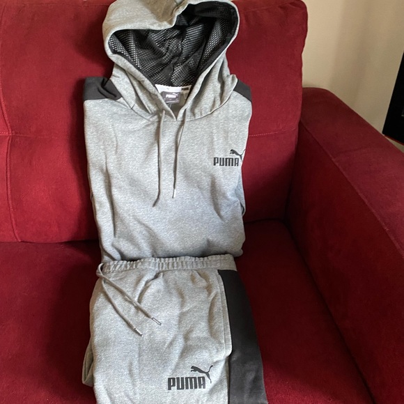 NWT MEN’S PUMA HOODED SMOOTH BREATHABLE SWEATSUIT GRAY - Picture 2 of 6